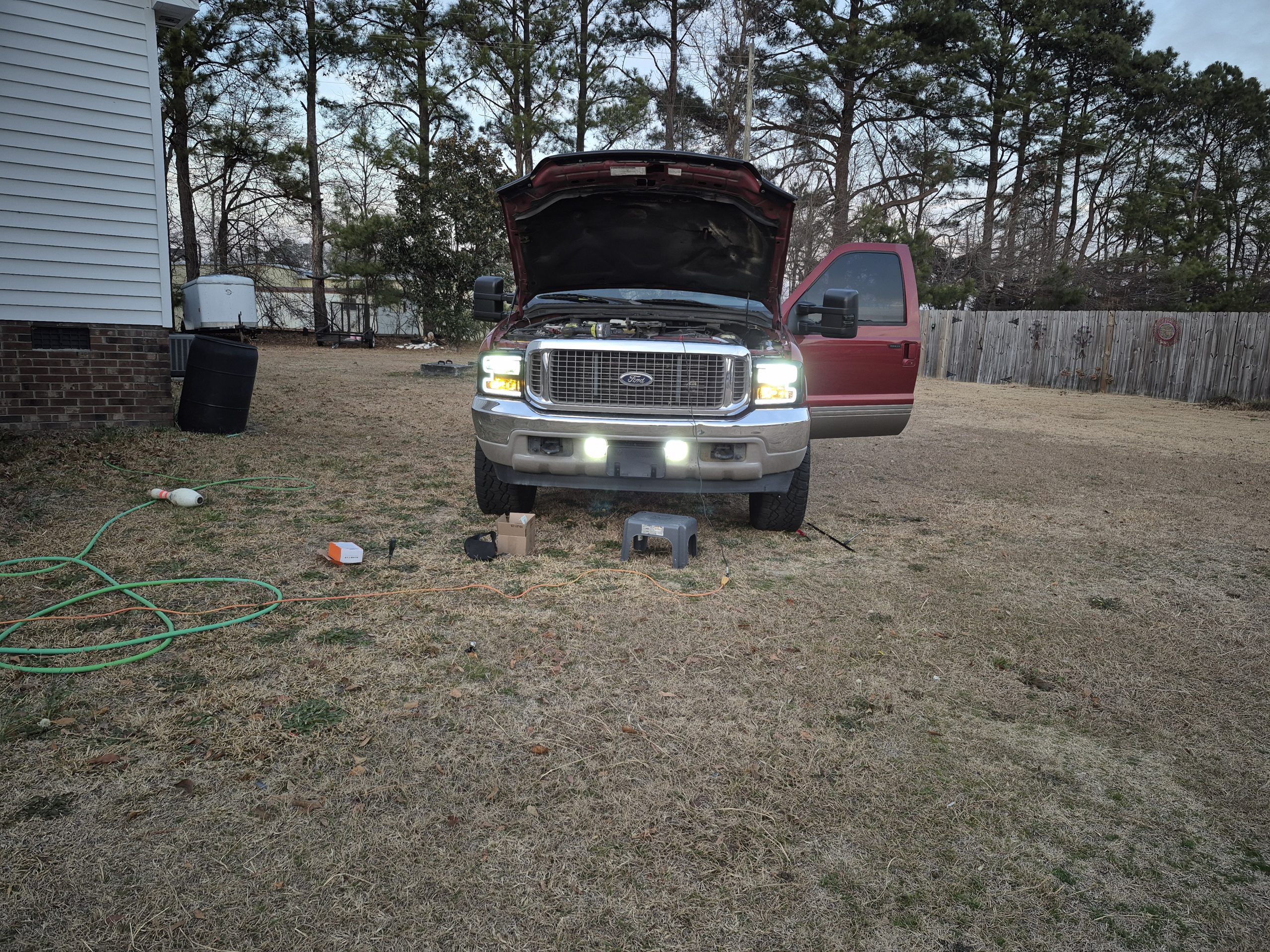 2002 Ford Excursion Limited – v10 6.8L Engine 290,800 Miles – $8650